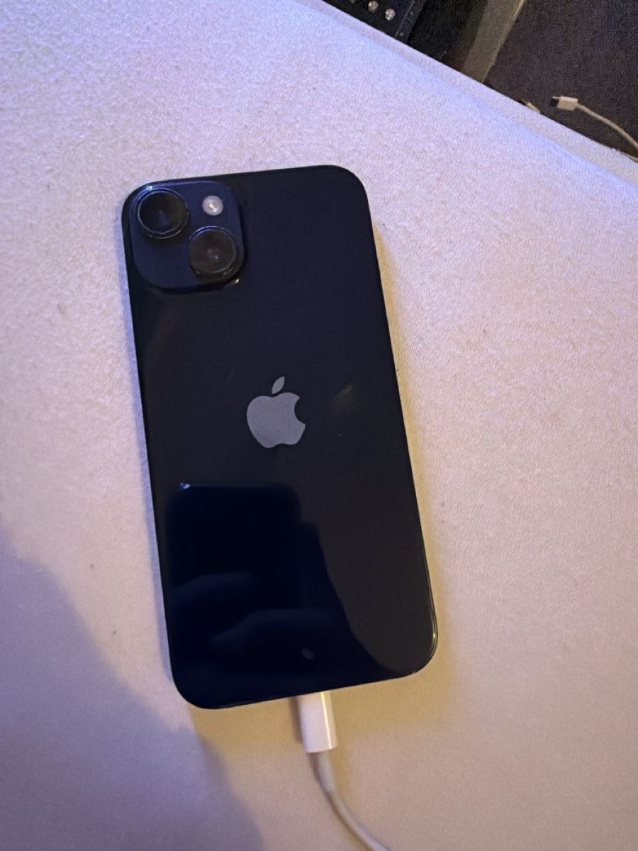 Apple Telefoni cellulari / Smartphones: Iphone 14 128GB black – Usato da Chur venduto da sil_v7n6 1