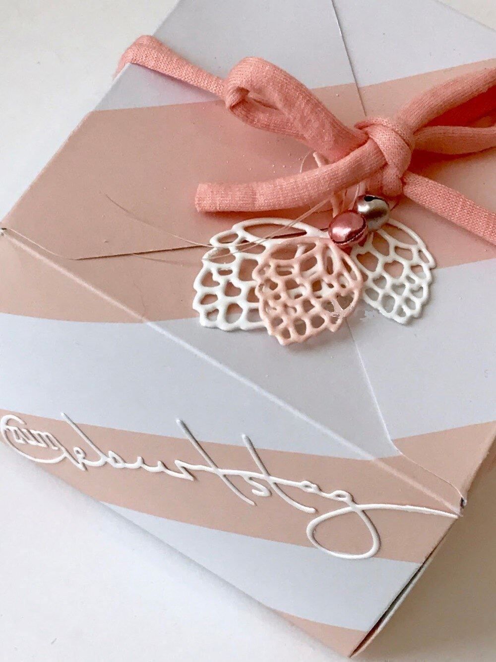 Sciablone: TANNZAPFEN STANZSCHABLONE – Nuovo e nell'imballaggio originale da Affoltern am Albis venduto da scrapbooking 3