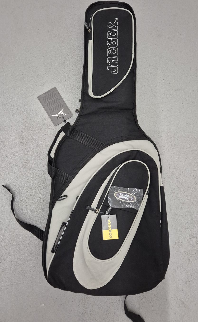 Taschen: Gitarrentasche Neu Originalverpackt – Neu und originalverpackt aus Gelfingen von donkey_kong_05