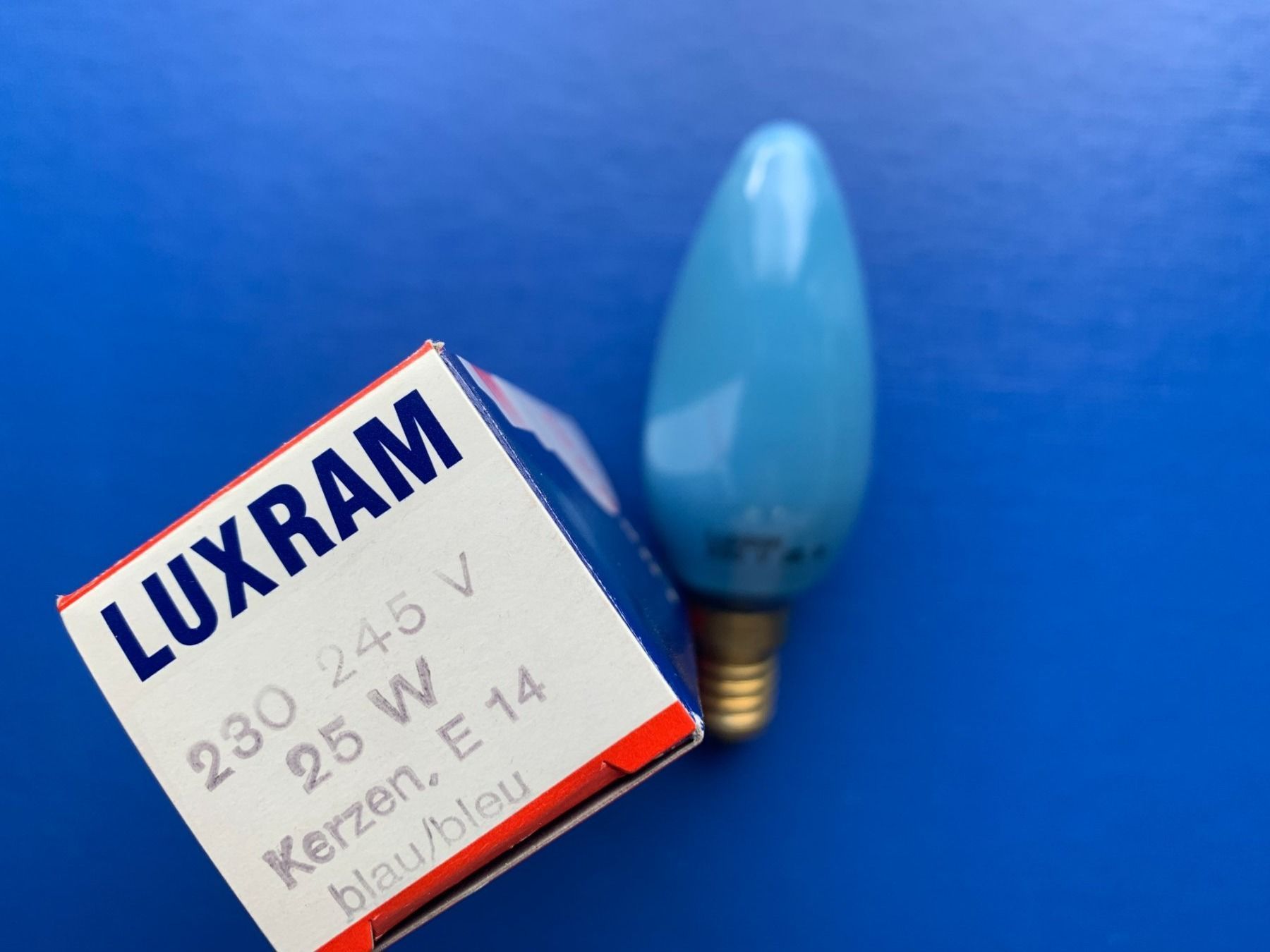 Candele: Luxram Kerzen farbig 4er-Set – Nuovo e nell'imballaggio originale da Kirchleerau venduto da koerbel 1
