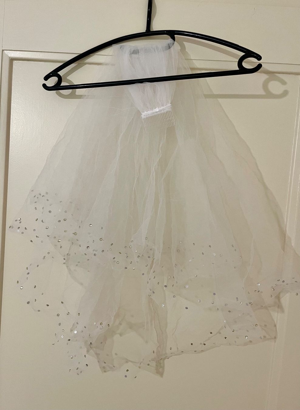 Autres: Neuve Voile de Mariée avec strass – Neuf avec emballage d'origine à Genève par Annilu