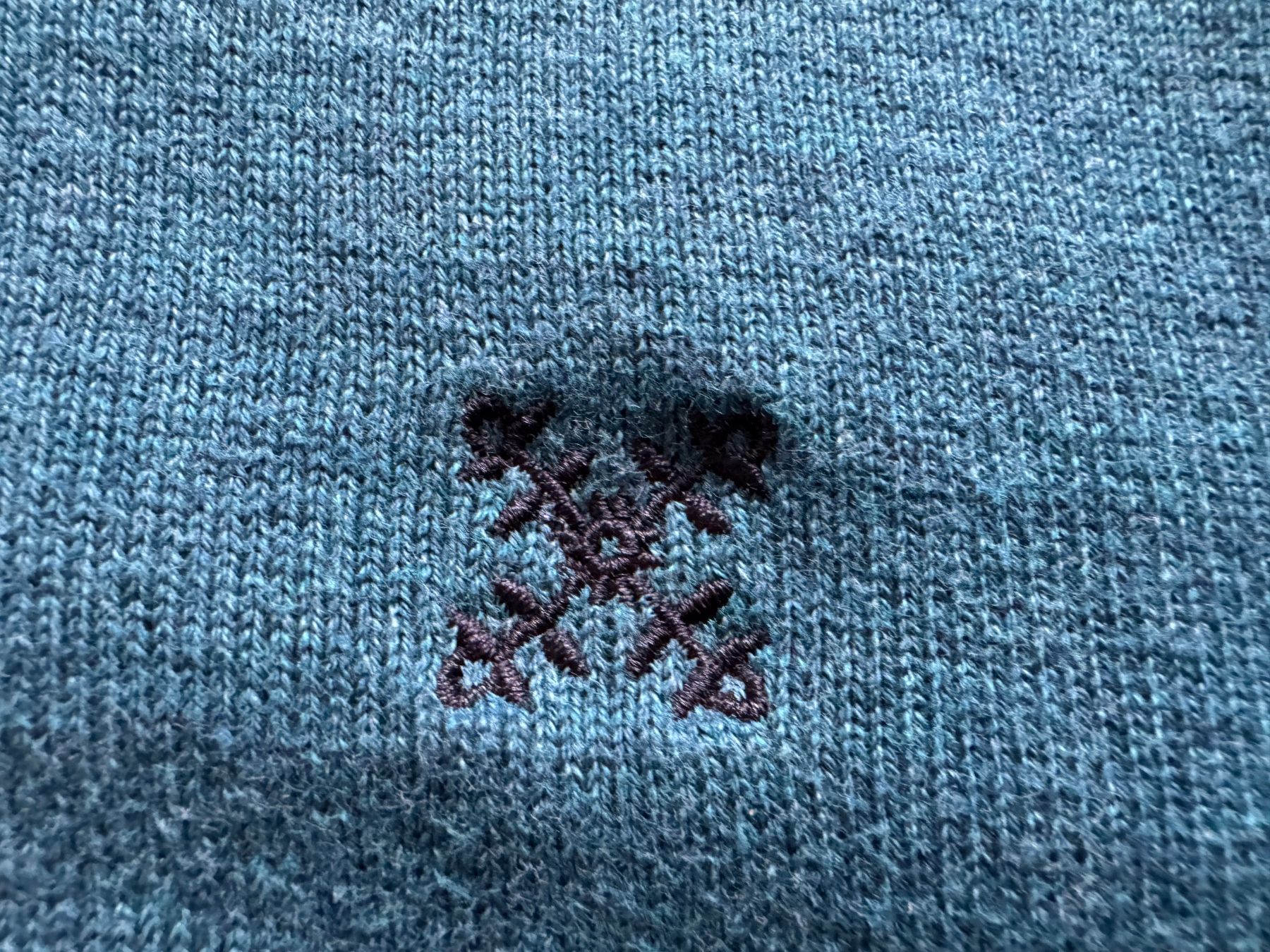 Pullover & Sweatshirts: Oxbow pullover with embroidery MEN Sz M 100% cotton – Gebraucht aus Neuchâtel von _Easy_to_Find_ 1