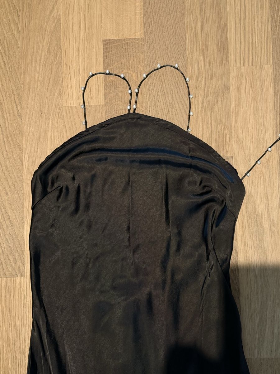 Vestiti: Black long dress with pearl straps size S – Nuovo (secondo la descrizione) da Spreitenbach venduto da 94l_9shv 3