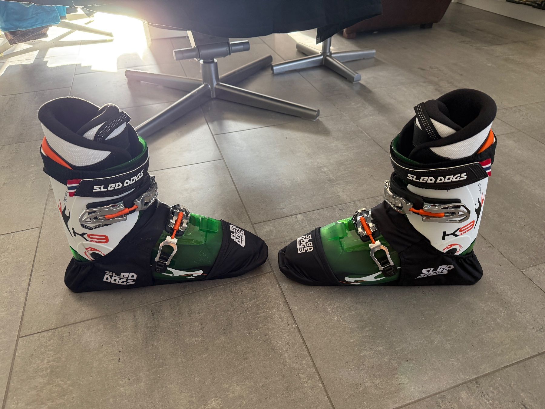 Herrenschuhe: Sled Dog Snowskates Gr. 42.5 – Gebraucht aus Binningen von Sheeep 1
