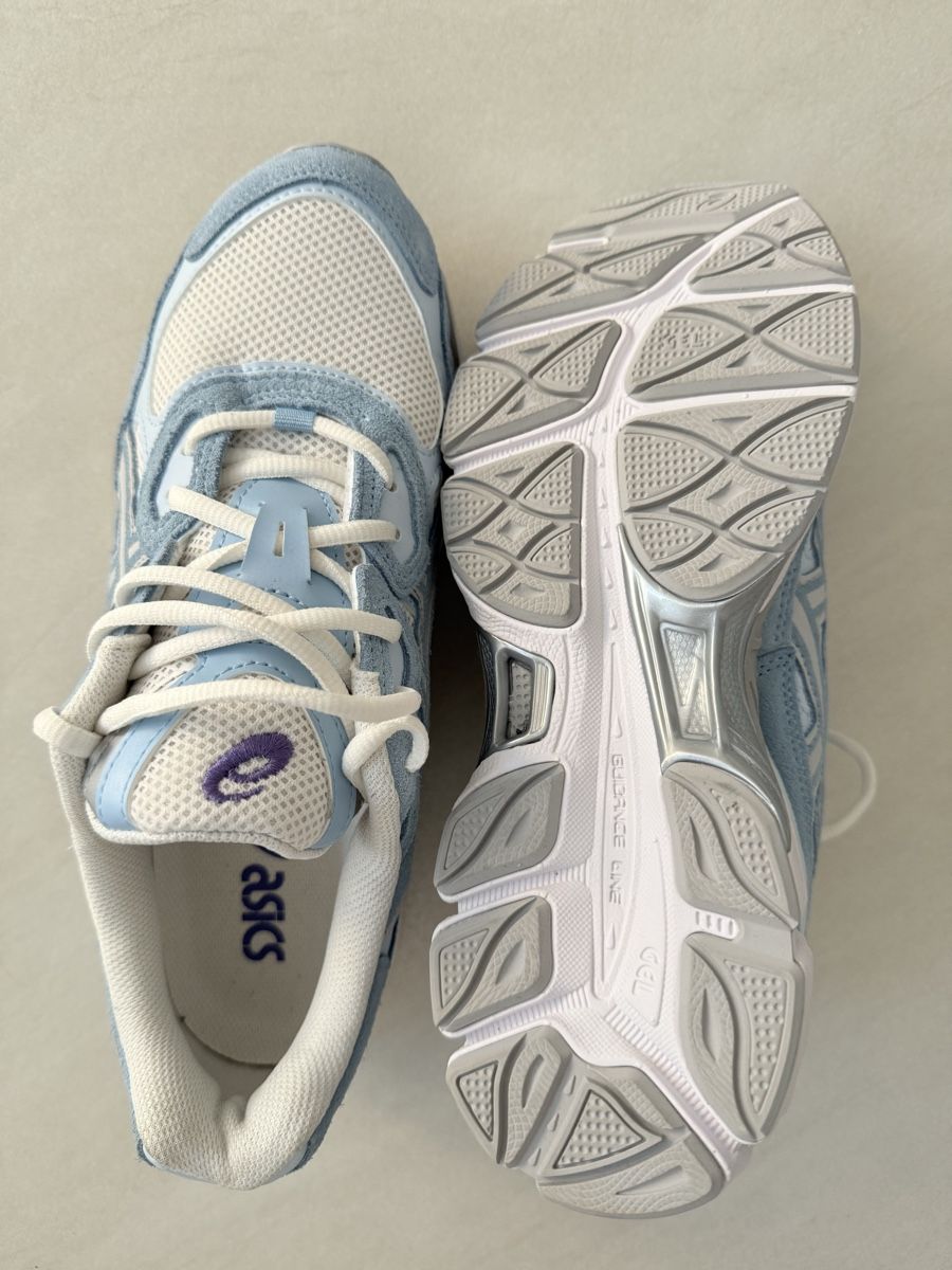 Scarpe da uomo: ASICS GEL-NYC CREAM ARCTIC SKY – Nuovo (secondo la descrizione) da Wohlen AG venduto da  3