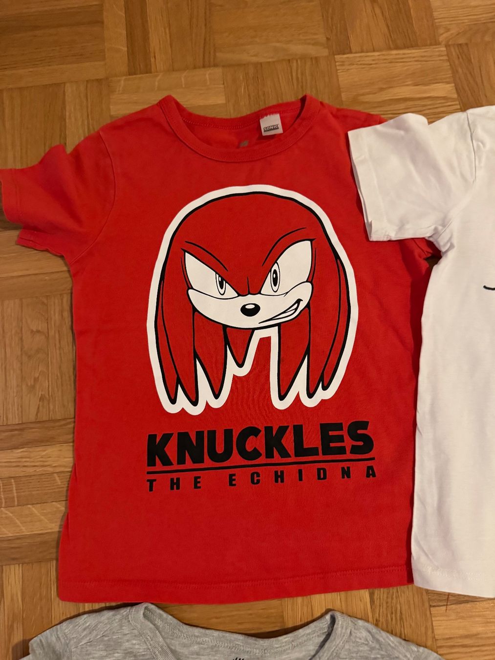 Camicie, T-shirt & Polo: Kinder T-Shirts Grösse 110/116 – Usato da Zürich venduto da zd_1965 1