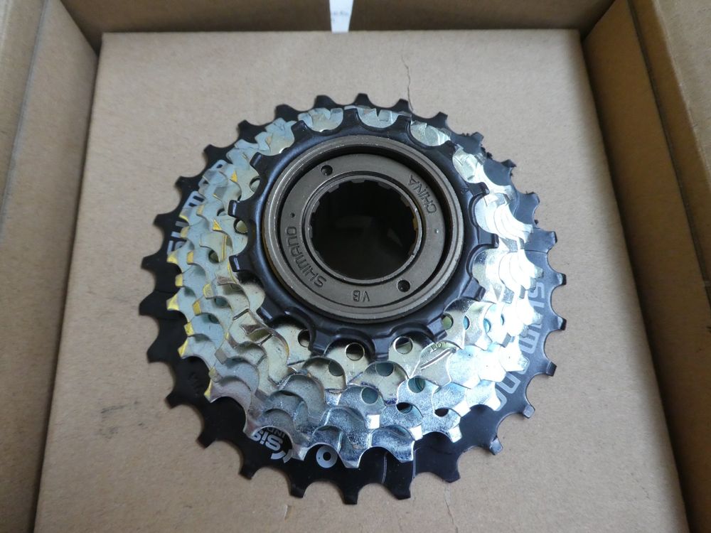 SHIMANO MF-TZ510 Couronne à Vis 7 Vitesses Adulte - Marron/Noir