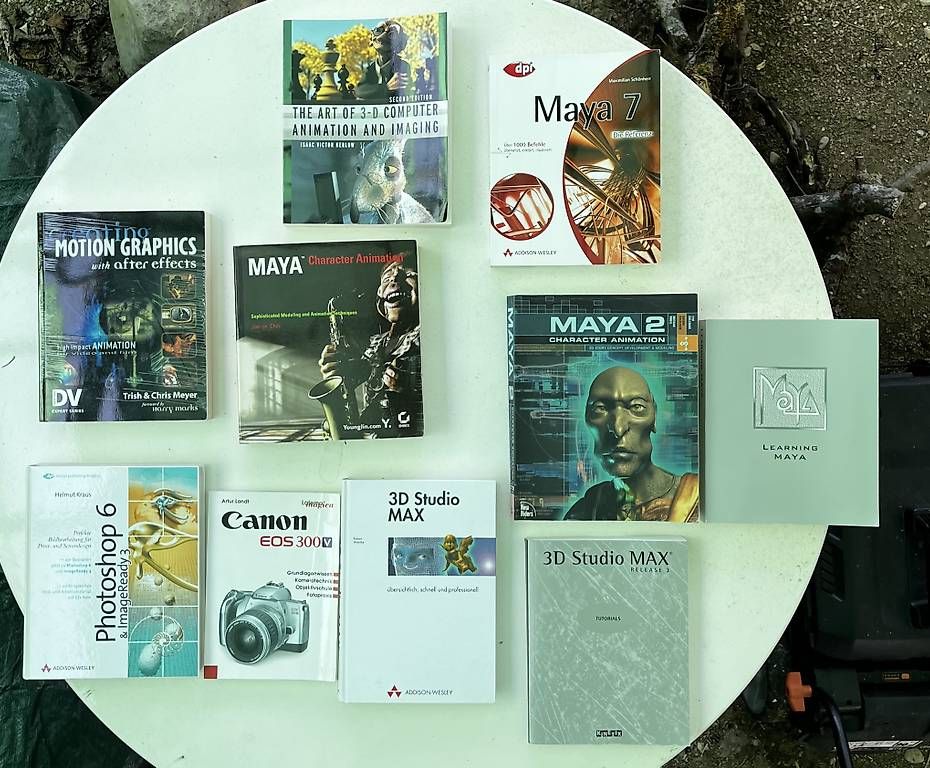 Bücher: 3dsmax, maya, photoshop, bücher – Gebraucht aus Winterthur von gegenmittel 1