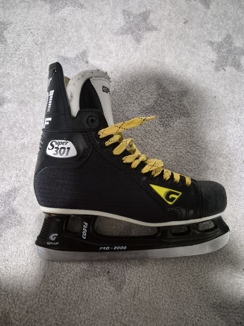 Graf Pattini da ghiaccio: Graf schlittschuhe – Usato da Au/SG venduto da MaxWedge