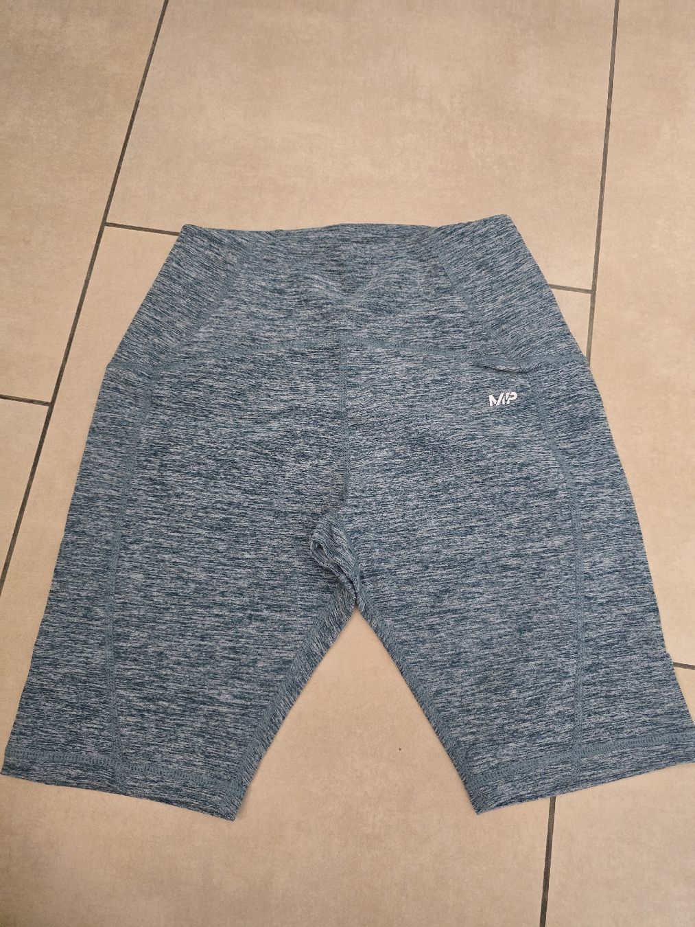 Leggings: Fitness Shorts - Grösse S – Neuf avec emballage d'origine à Rickenbach b. Wil par Kth_v8