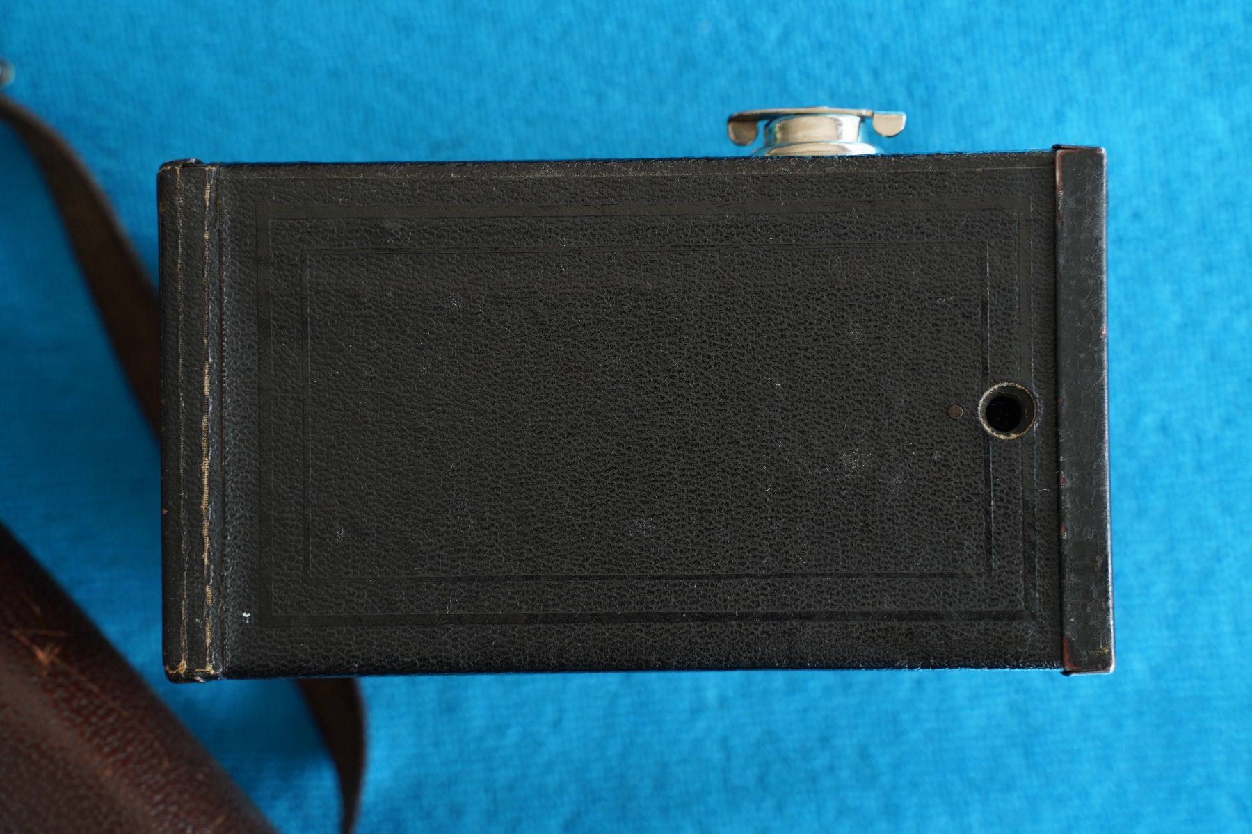 Kodak Fotocamera: Kodak Brownie + Hülle – Difettoso da Dagmersellen venduto da sim_zqh8 3