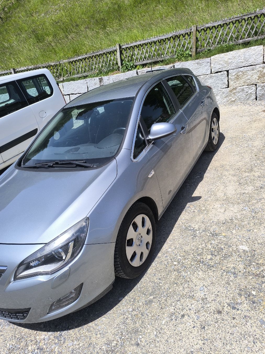 Opel Automobili: Opel Astra automat – Usato da Unterrindal venduto da Onlinecarparts.ch