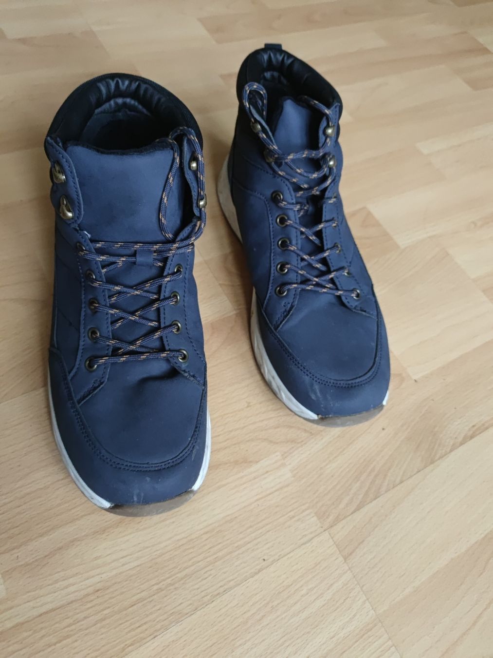 Scarpe da uomo: Winter Schuhe 46 Größe – Usato da Meggen venduto da Malecifent 9