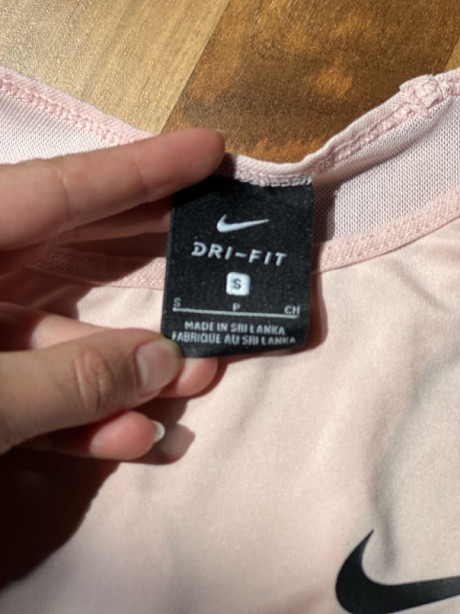 Nike Top: Nike Pro Cropped Top Gr. S Neuwertig  – Usato da Langenthal venduto da arp_ 4