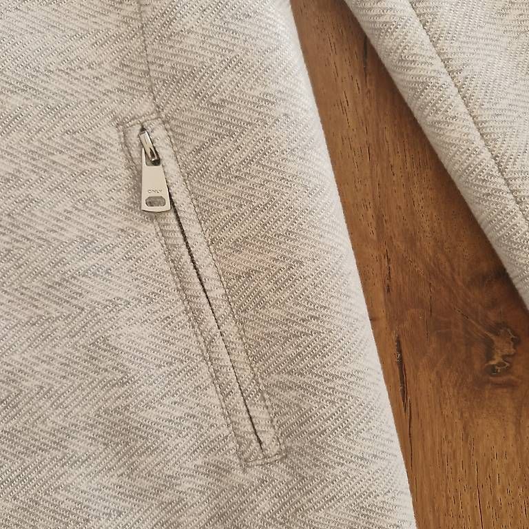 Only Cappotti: Damen Mantel Only Grösse S – Usato da Schaffhausen venduto da Jakarila 1