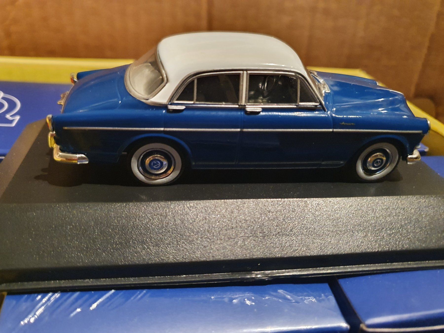 Volvo Modellini d'auto: VOLVO AMAZON 120 – Nuovo e nell'imballaggio originale da Safenwil venduto da saavo 3