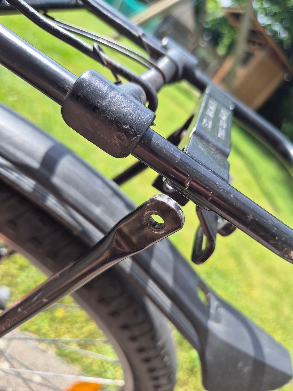 Specialized Biciclette: Specialized Hotrock 24" Kindervelo – Usato da Madiswil venduto da spares 5