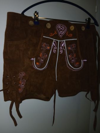 Damen-"Lederhosn"