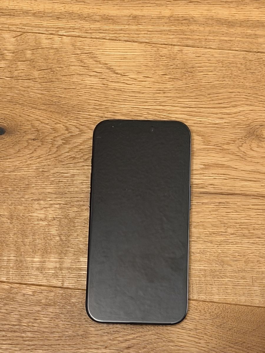 Apple Telefoni cellulari / Smartphones: Iphone 15 pro 256 GB blau – Usato da Killwangen venduto da Guerra74
