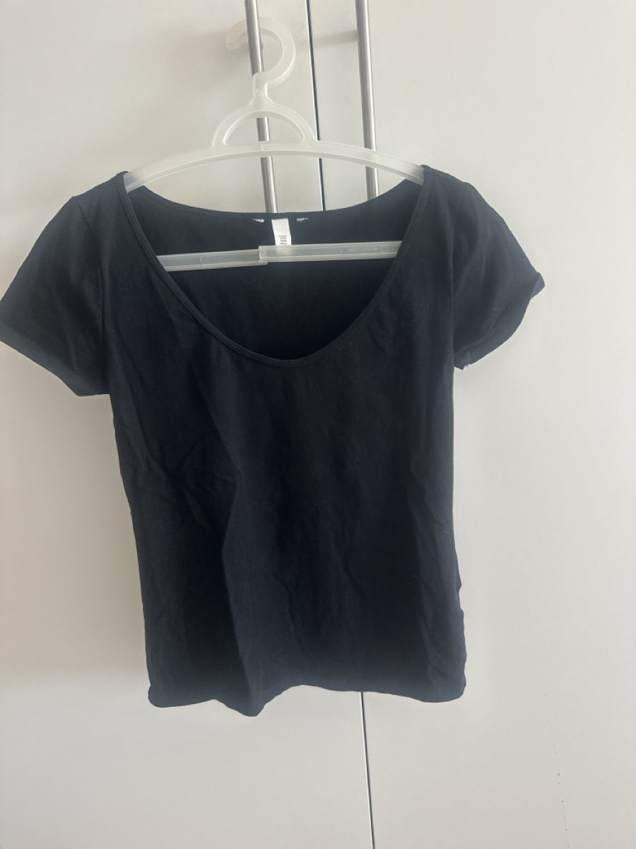 H&M T-shirts: T-Shirt – D'occasion à Zürich par sommer121