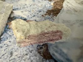Turmalin-rosa roh