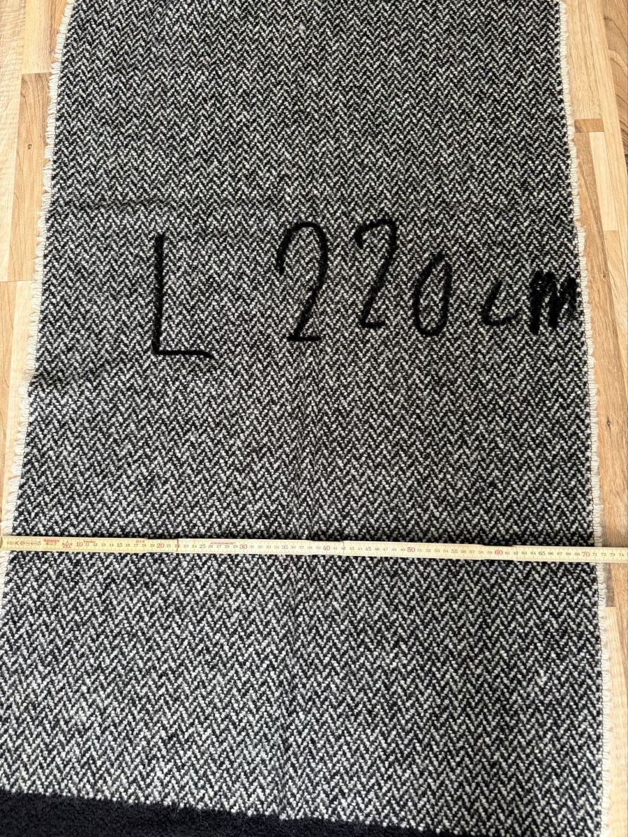 Annette Görtz Foulard & Sciarpe: Annette Görtz Schal – Usato da Buchs AG venduto da MiWeFe17 3