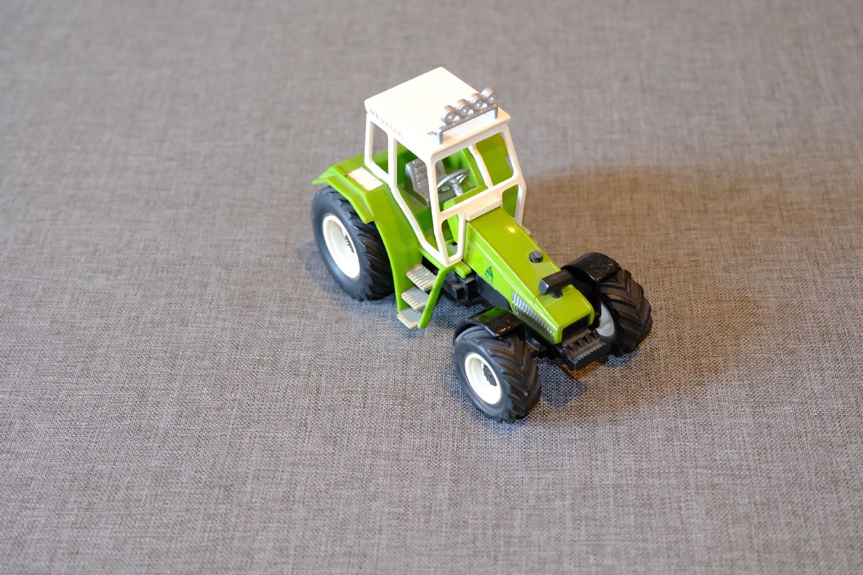 Spielzeuge: ACE Logging Traktor 1:32 – Gebraucht aus Nürensdorf von luigi_9593
