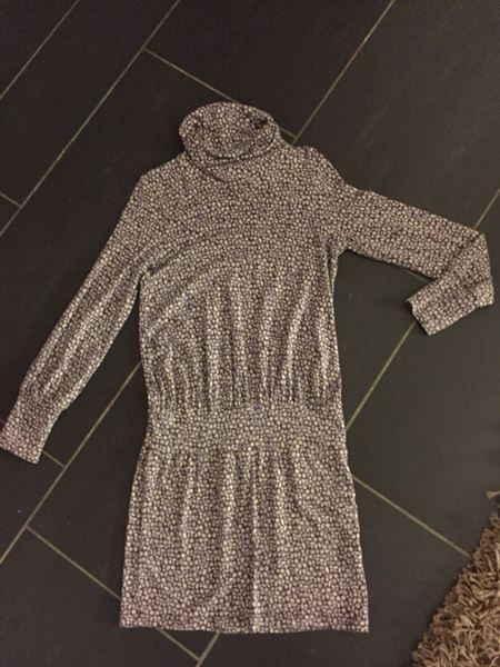 Kleider & Röcke: Benetton Kleid Gr 116 NEU – Neu (gemäss Beschreibung) aus Oberweningen von Jogi2