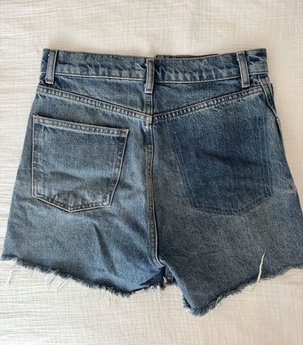Zara Jeans: Jeans Shorts Zara Gr.34 – Usato da Aarau venduto da beckywhite 2