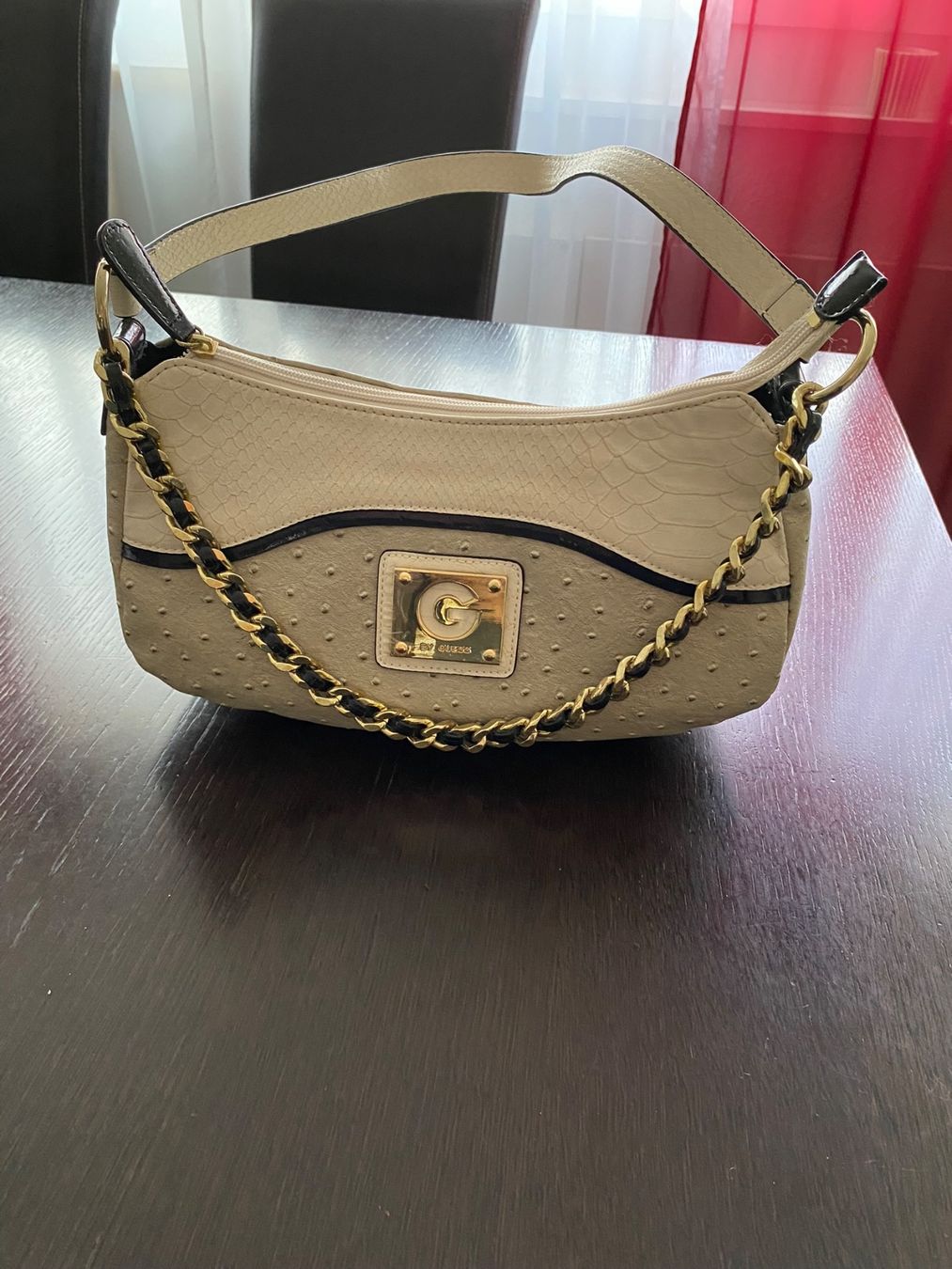 Guess Taschen für Damen: Guees Tasche – Neu (gemäss Beschreibung) aus Kreuzlingen von Lukma64