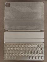 Apple Smart Keyboard Folio