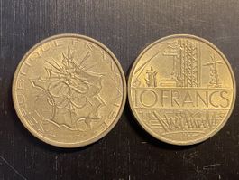 France, 10 Fr 1974 bronze 