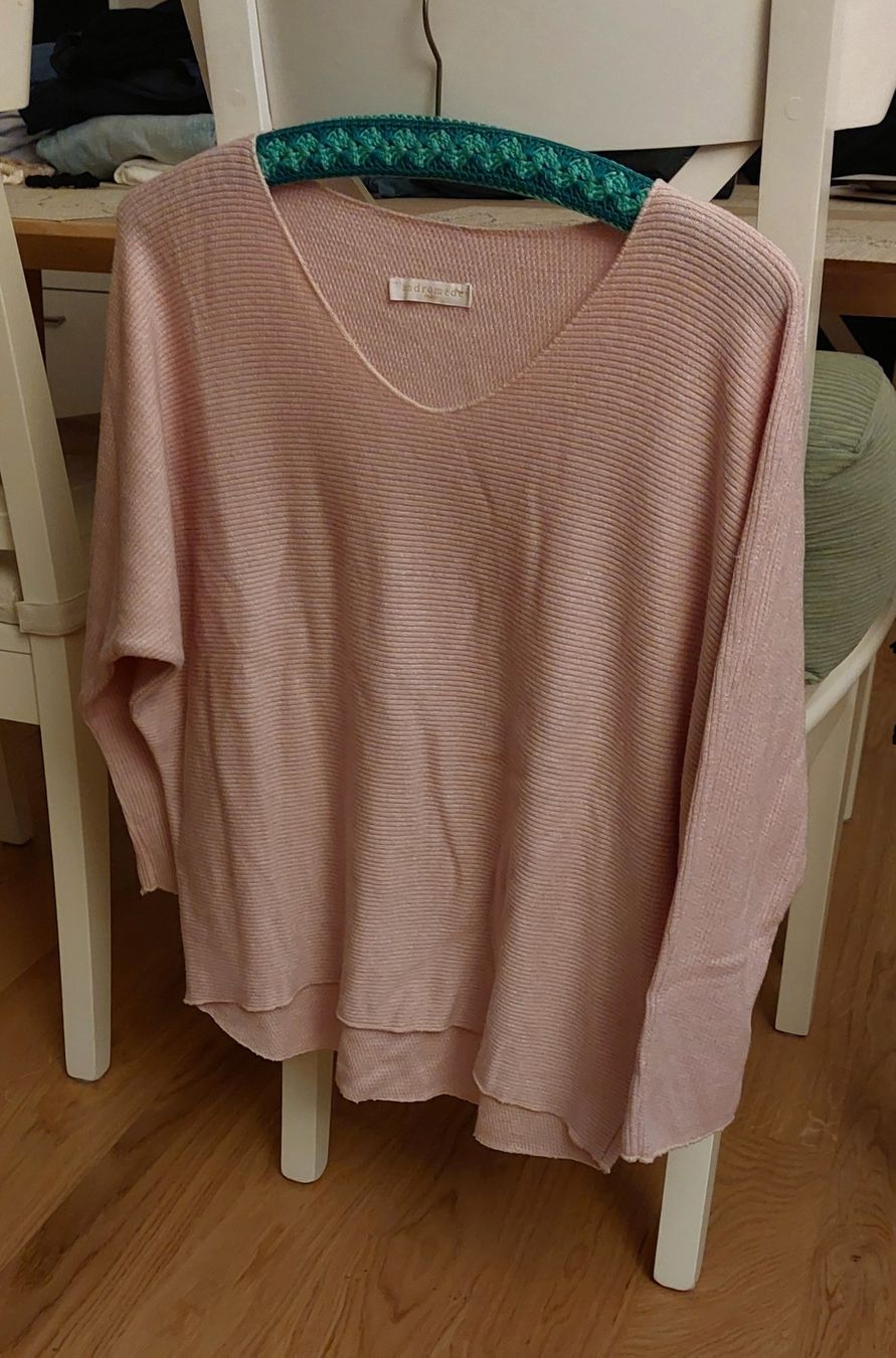 Pullover & Sweatshirts: Pullover – Neu (gemäss Beschreibung) aus Bellach von bri_m8rs