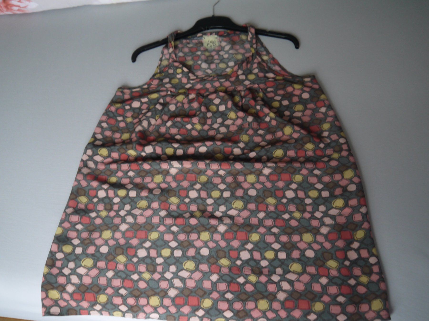 Camicette: Attic and Barn  Bluse / Top aus 100% Seide  Gr: L – Usato da Hagendorn venduto da Blaf