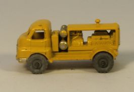 Matchbox Lesney 28A Bedford Compressor Truck