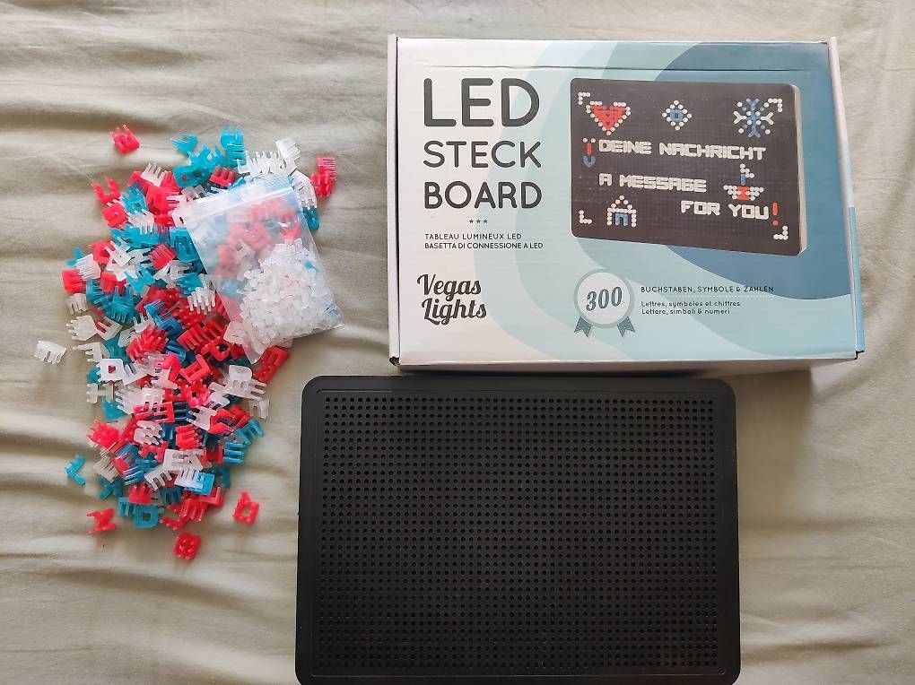 Toutes les décorations: LED-Steck-Board Vegas Lights Message Box – D'occasion à Wettingen par patr_ 2