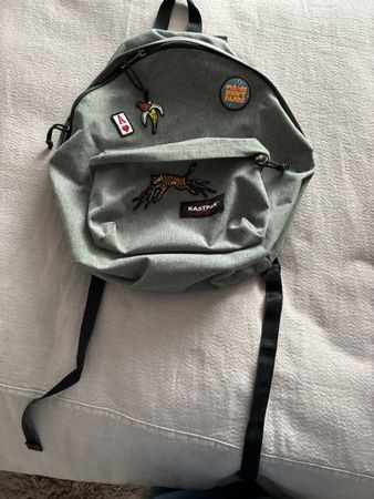  Eastpaxk Grey backpack