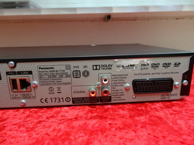 Panasonic Registratori: Panasonic Blu-ray Recorder  DMR-BCT750 – Usato da Affoltern am Albis venduto da Sennrtv 4