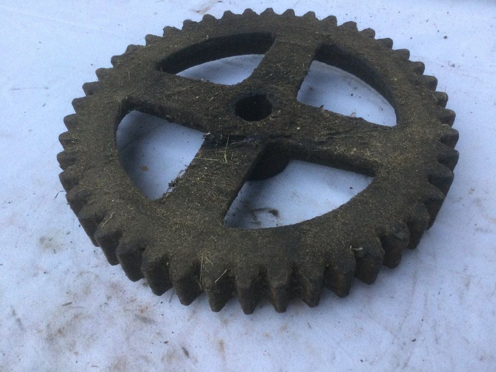 Antikes rostiges Eisen Zahnrad (Gebraucht) in Wangen SZ für CHF 69 ...