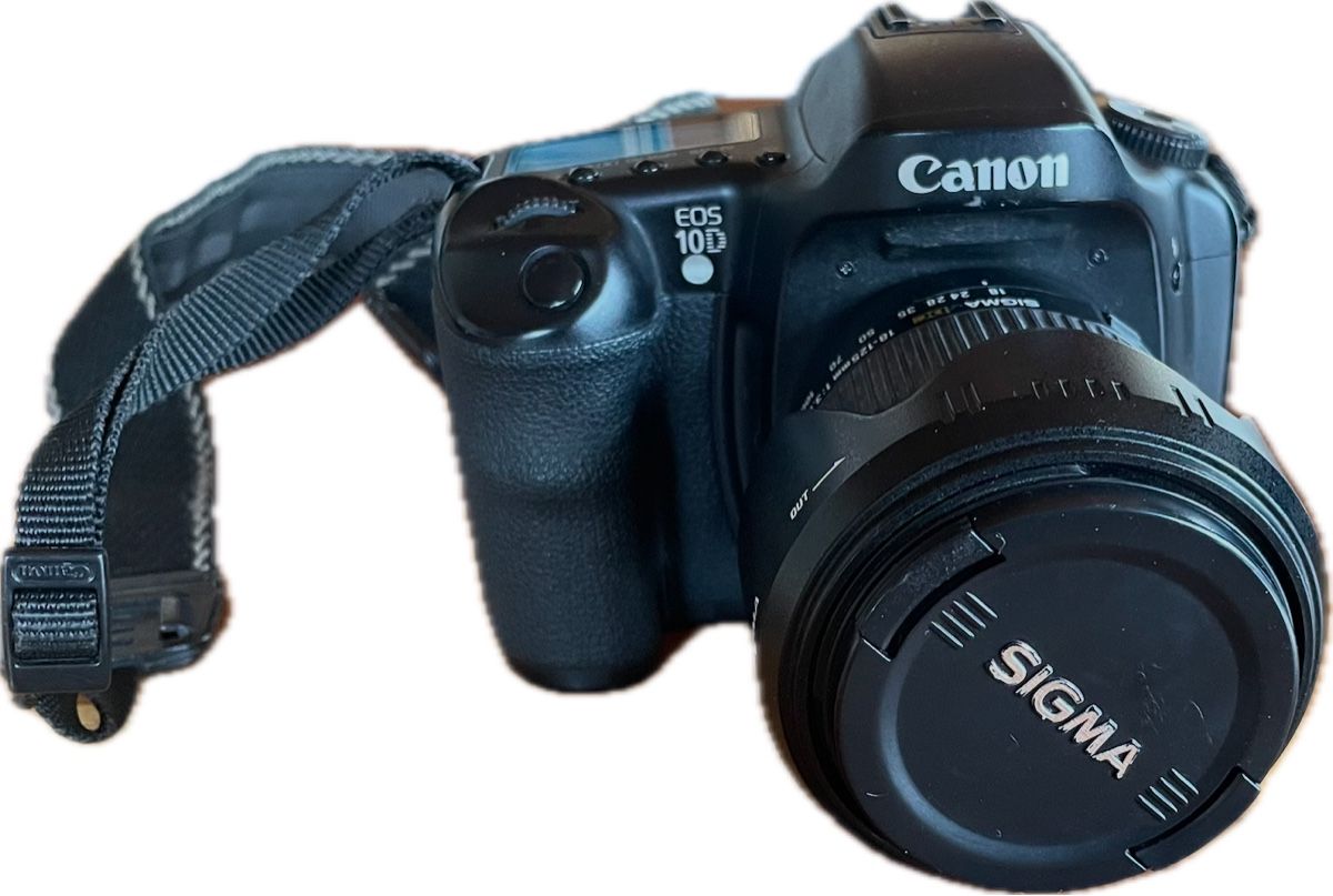 Canon Fotocamera: Canon Digitalkamera mit Sigma DC Objektiv 18-125mm – Usato da Engelburg venduto da man_79q8