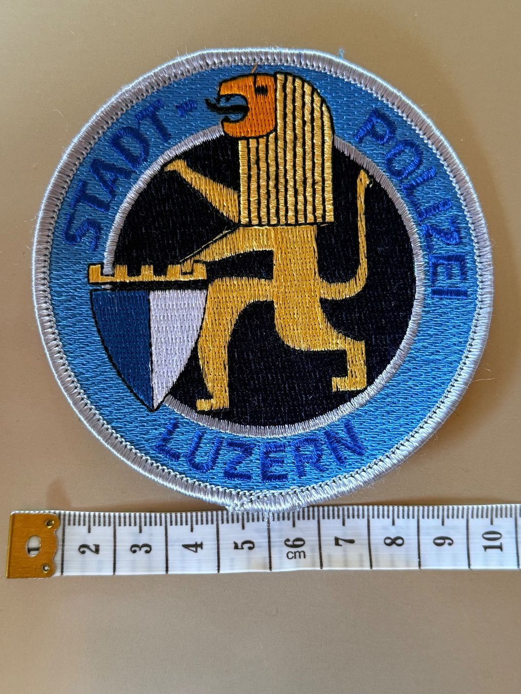 Placchette & Badge: Stadt- Polizei Luzern Badge – Usato da Ennetbürgen venduto da MikeN03