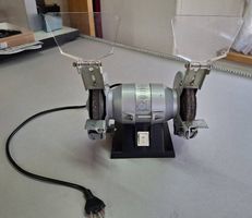 Mio Lectric Doppelschleifmaschine Typ 125 180W