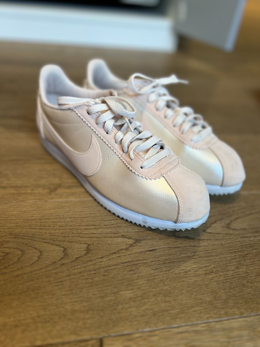 Nike Scarpe da donna: Nike Cortez rosa/perlmut Gr. 41 – Nuovo (secondo la descrizione) da Gelfingen venduto da Diana_Tall 3
