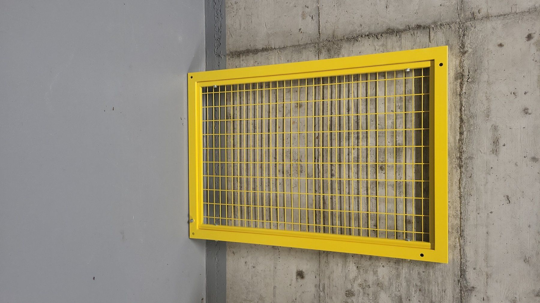 Altro: Absperrgitter aus Metall gelb – Usato da Zürich venduto da kar_v26v