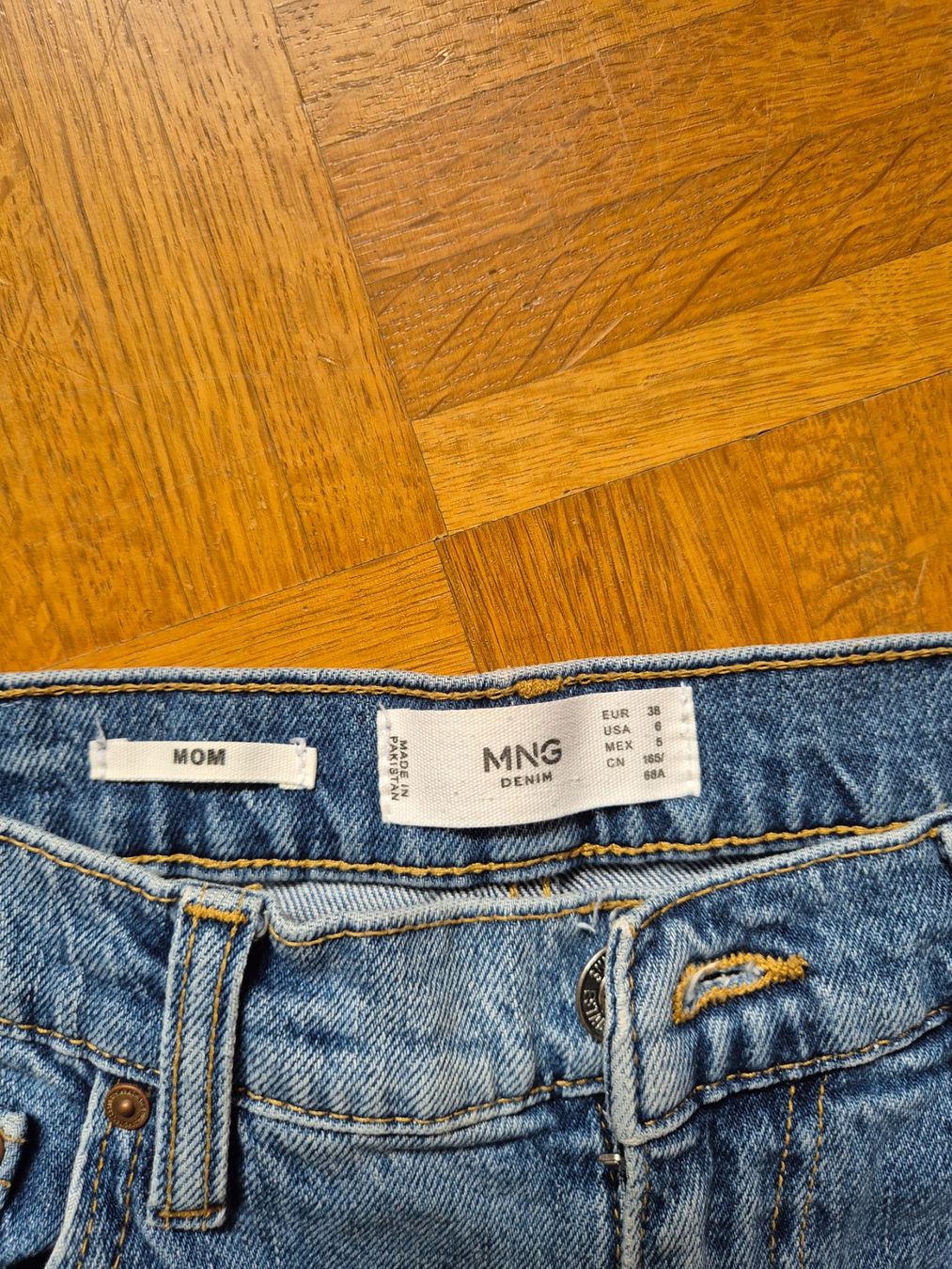Jeans: MNG Jeans Mom, blau, Gr. 36 – Usato da Dietikon venduto da grafad 2