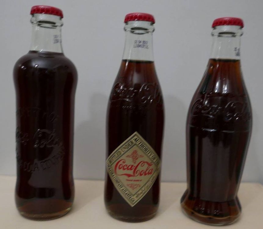 125 Jahre CocaCola 3 Retro Flaschen Sammlerstücke Kaufen auf Ricardo