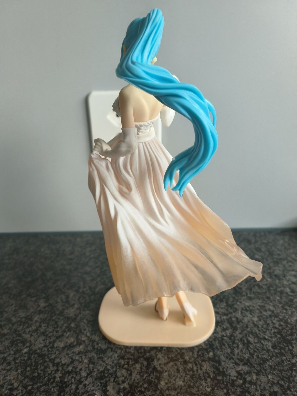 Statuette: One Piece Figur - Prinzessin Vivi – Usato da Emmenbrücke venduto da Marco01334 2
