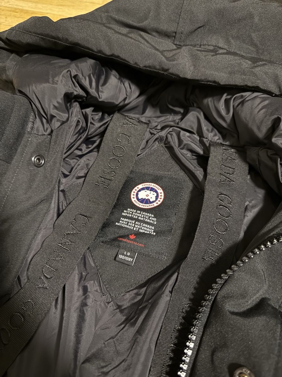Canada Goose Vestes: Canada Goose Macmillan Black Label L – D'occasion à Allschwil par M6e63 2