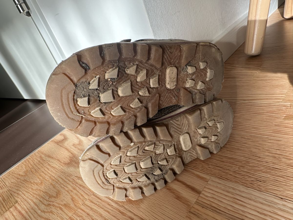 Herrenschuhe: Stiefeletten Grösse 24 Beige – Gebraucht aus Zürich von Essences 4