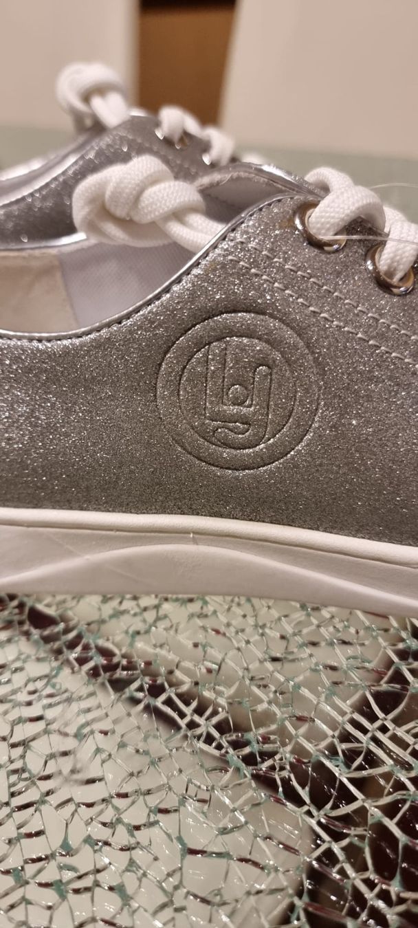 Liu Jo Damenschuhe: Liu Jo Gr. 37 – Neu und originalverpackt aus Luzern von Edii025 9